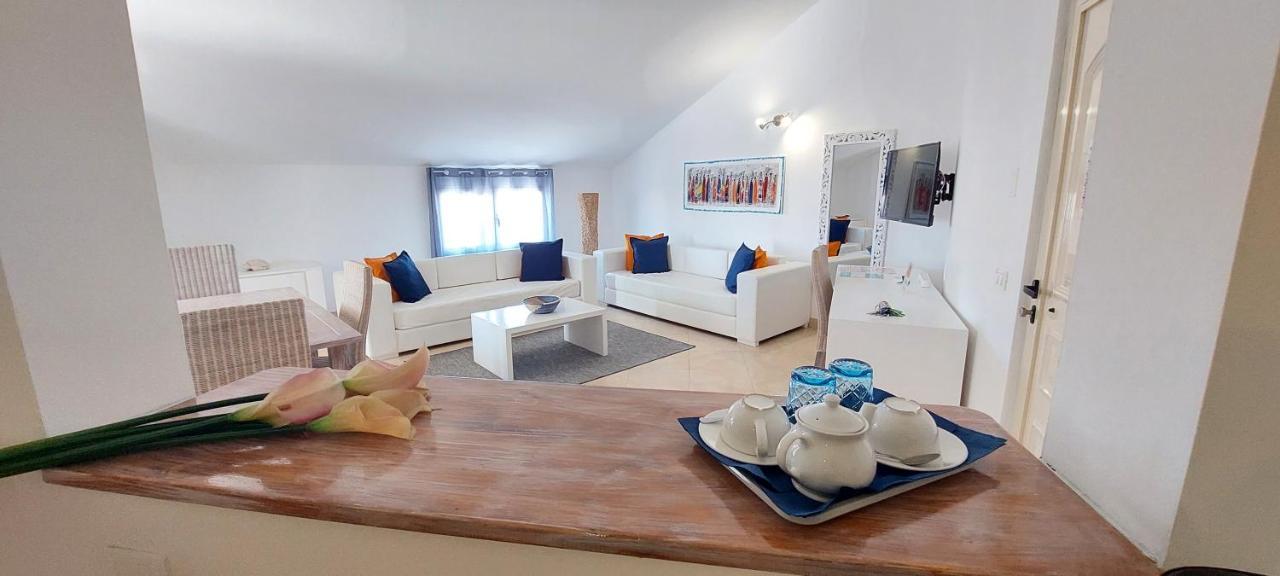 Branco Suites - Rooms & Holiday Apartments Santa Maria Exteriör bild