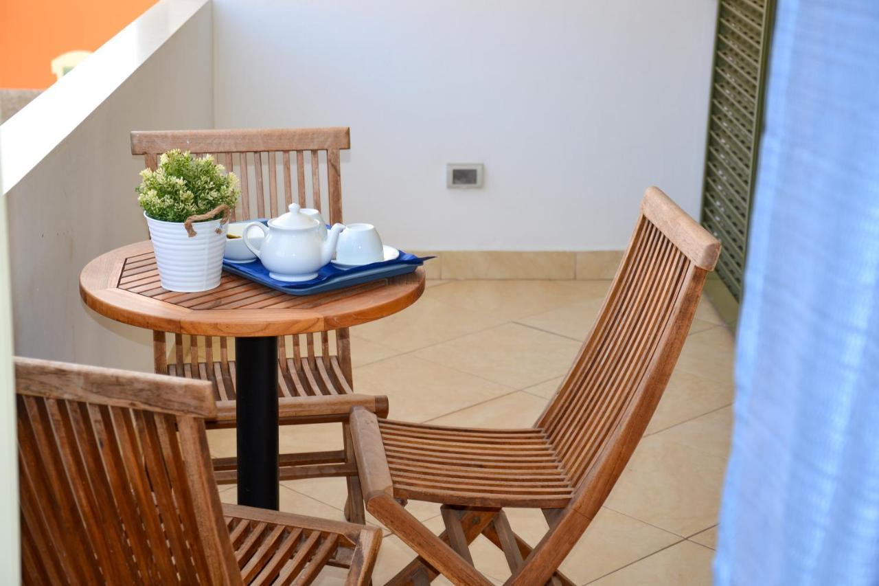 Branco Suites - Rooms & Holiday Apartments Santa Maria Exteriör bild
