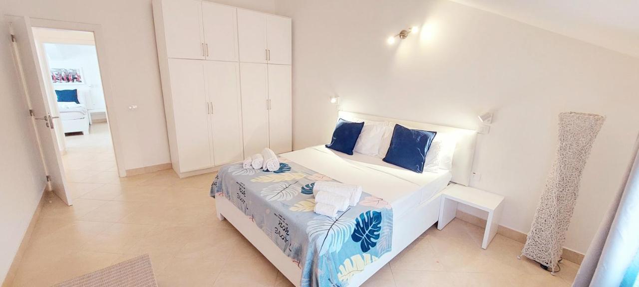 Branco Suites - Rooms & Holiday Apartments Santa Maria Exteriör bild