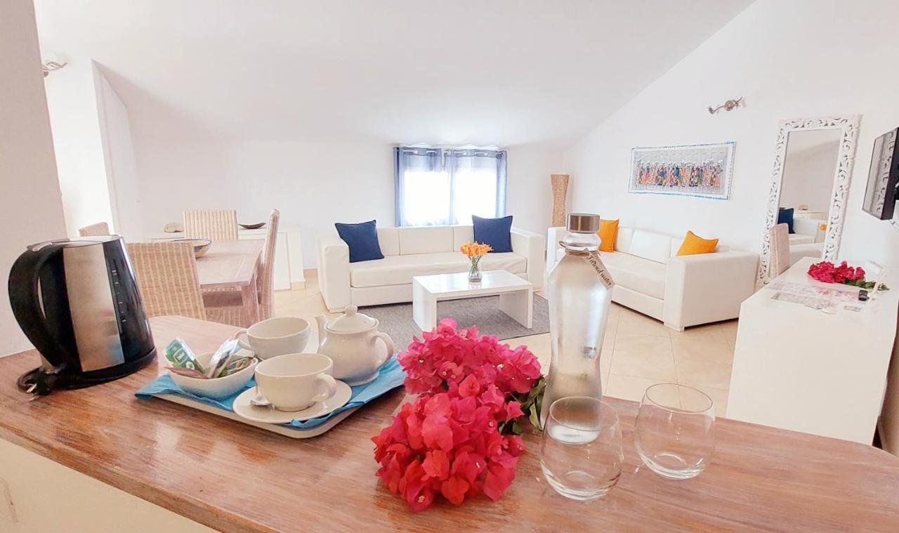 Branco Suites - Rooms & Holiday Apartments Santa Maria Exteriör bild